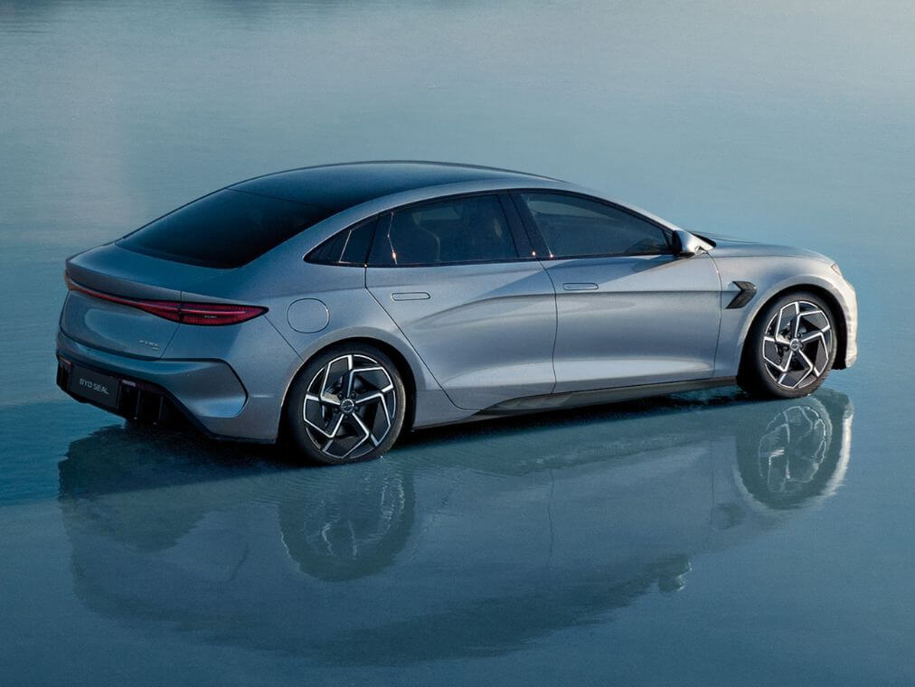 DE SPORTIEVE SEDAN