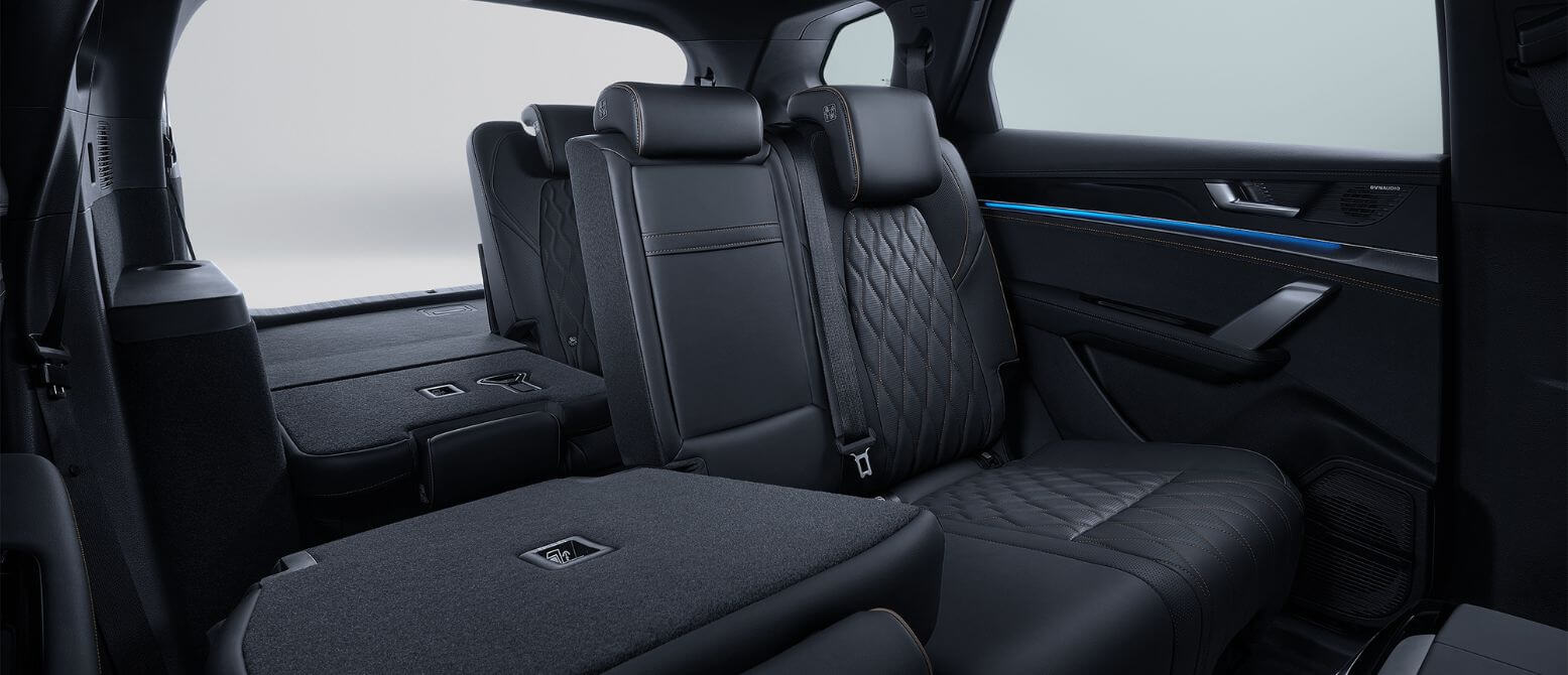 BYD Tang interieur